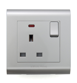 13A SOCKET WITH NEON